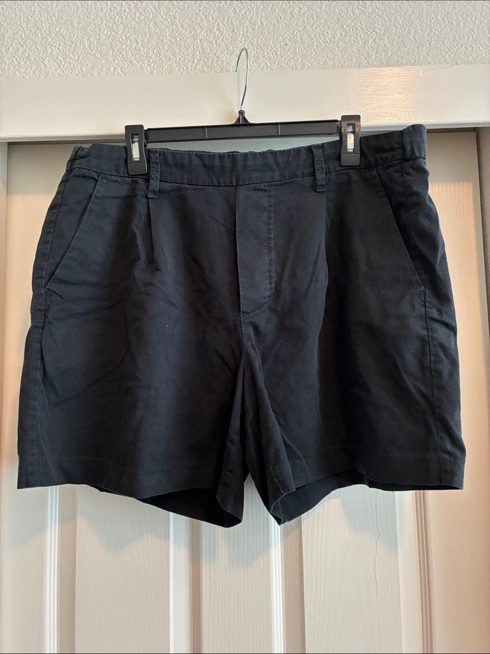 Women's Black Flat-Front Shorts - Classic‎ Everyday Style